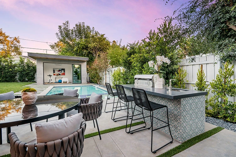 hardscape-thumb hardscape-thumb